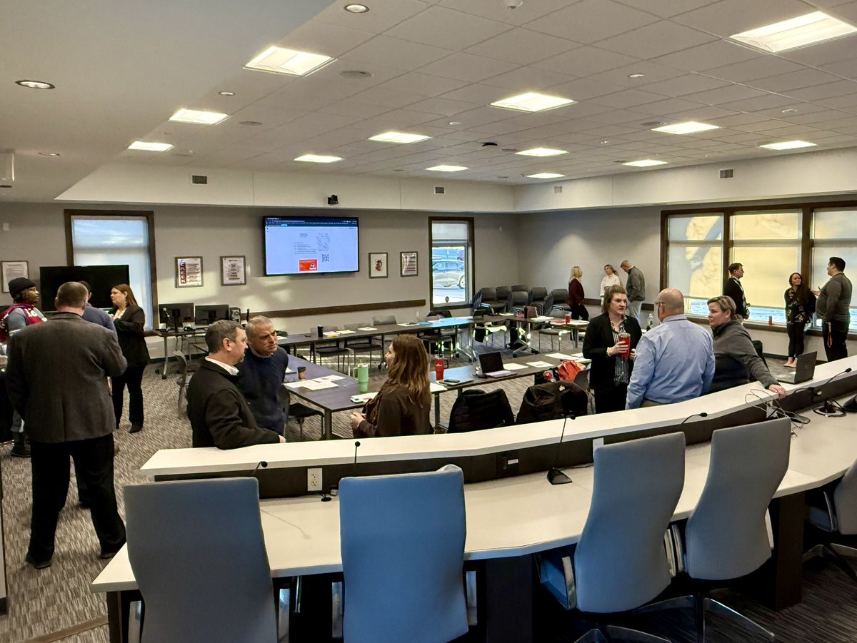 RodneyHetherton's tweet image. I am so proud of our administration team. Our directors and principals are re-affirming and re-committing to their 24-25 school year goals so they can finish strong in 2025. #goals #rigor #expectations #commitment
@swartz_creek ❤️🤍🐉