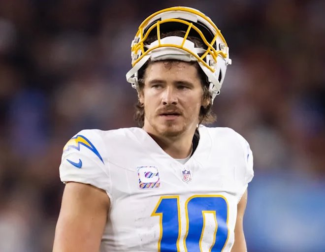 James Roy tweet media