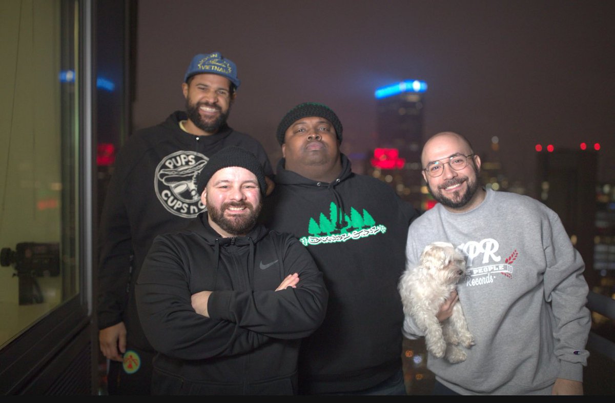 𝐁𝐨𝐨𝐠𝐚𝐯𝐞𝐥𝐢 (@boogietweets) on Twitter photo Salute <a href="/Rosenbergradio/">Peter Rosenberg</a> when you see him Salute <a href="/Rosenbergradio/">Peter Rosenberg</a> when you see him