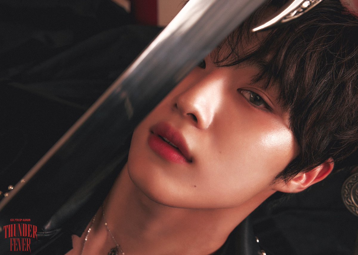 CIX_Official's tweet photo. CIX(씨아이엑스) 
7th EP ALBUM 'THUNDER FEVER'

HYUNSUK,
Individual Concept Photo B

2025.01.23 6PM (KST)

#CIX #씨아이엑스 #BX #승훈 #용희 #현석 #THUNDER_FEVER https://t.co/TwdlB6LDk3