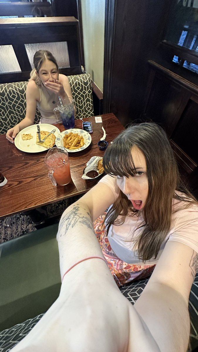 🎂 happy 21st to our angel our sweet madeleline🩷🩷🩷 hope u have the most beautiful day &amp; missing u oh so much 🥲 love u forever <a href="/madeleline_/">madeleline ⚞ • ⚟ MET DNP</a> 💌