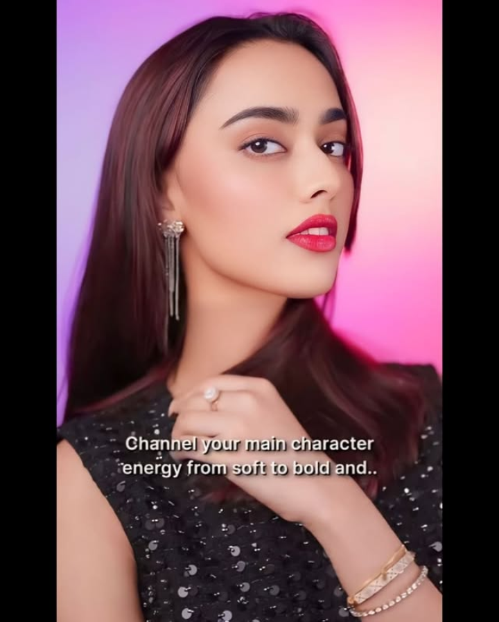 SakshmaAdorer's tweet photo. Beautyyyy ❤️✨🧚🏻 
@SakshmaSr #sakshmasrivastav #sugarcubies https://t.co/BAGIAdoIpJ