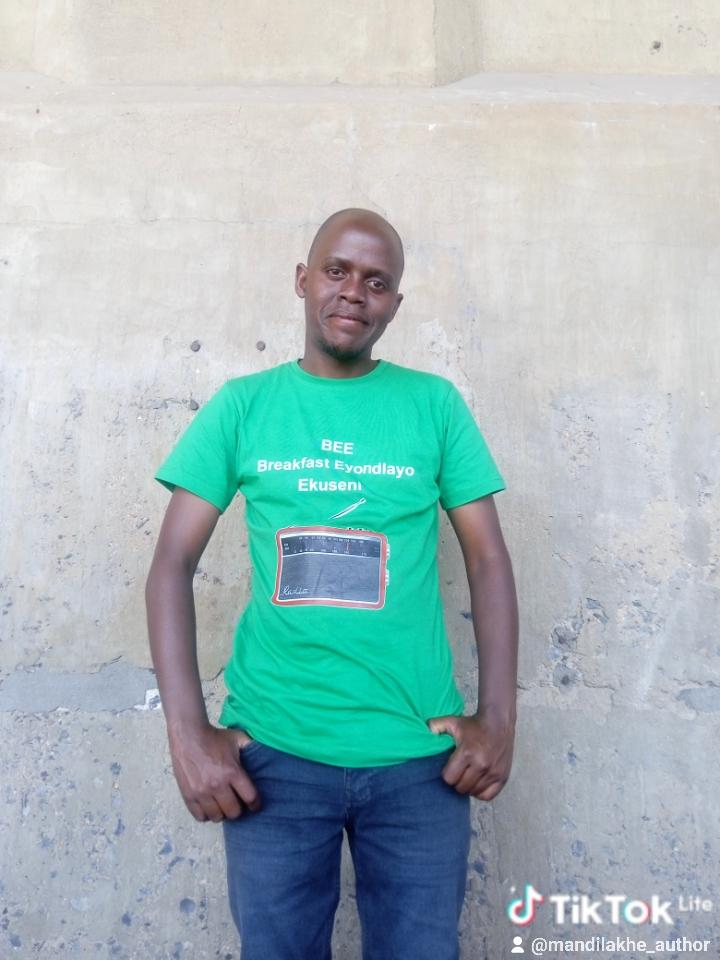 BEE Breakfast Eyondlayo Ekuseni T-shirt I started listening to this Radio Morning Show in 2010 now decided to design T-shirt for my favorite show. #BEE15