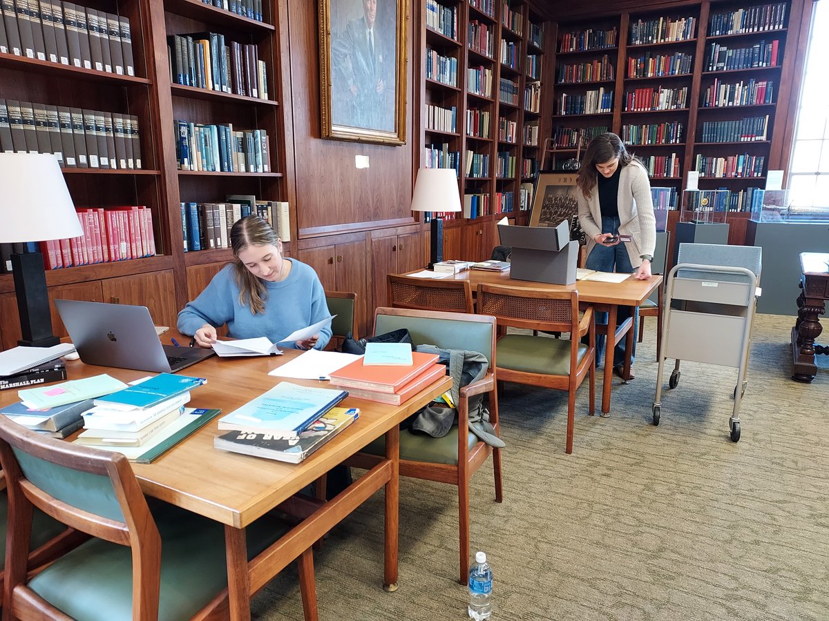 MelissasLibrary's tweet image. Busy week at the #MarshallFoundationLibrary. Researchers Helena, Elizabeth, and Malachi use archival records; and volunteers Eryn and Sue work on projects that make items easier to locate.
Tanziha and I try to keep up #InTheLibrary!