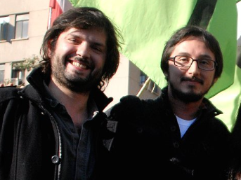 SebastianRochaZ's tweet photo. 🔹Francisco Figueroa, ex dirigente estudiantil, e intimo compadre de Gabriel Boric.

Es el nuevo Ministro de Bienes Nacionales.

Pero recuerden que en este gobierno se acabaría el amiguismo y el pituto. https://t.co/t7hukDAH0u