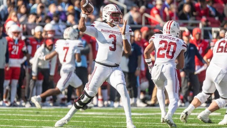 Jalen Harris (@jalen1harris) on Twitter photo Blessed to receive my 4th Division 1 scholarship to Umass #flagship🚩<a href="/NyeemWartman/">Coach Wart</a> <a href="/CoachShawCHS/">Dennis Shaw</a> <a href="/exit6football/">Chester High Clippers</a> Blessed to receive my 4th Division 1 scholarship to Umass #flagship🚩<a href="/NyeemWartman/">Coach Wart</a> <a href="/CoachShawCHS/">Dennis Shaw</a> <a href="/exit6football/">Chester High Clippers</a>