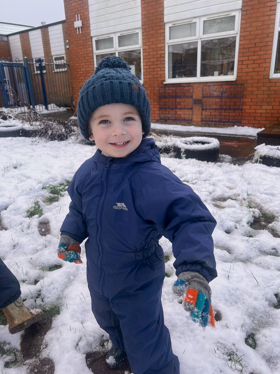 Holy Family Cronton Nursery and Reception tweet media