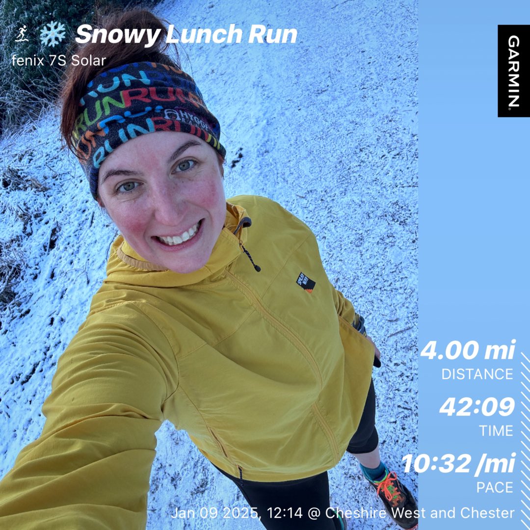 lou_c_getsfit's tweet photo. ❄️ Snowy lunch run!! I will take Winter running over Summer running every single day !! I LOVE IT 🤍
@UKRunChat #runningcommunity #winterrunner #utratraining https://t.co/Co8IoRDKVT