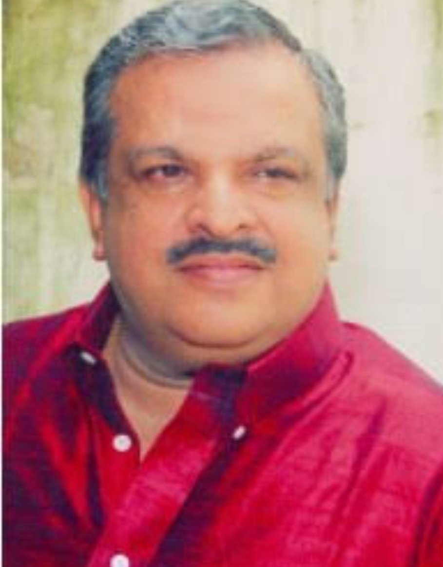 teakkadai1's tweet image. ஏராளமான மெலடி பாடல்களை தமிழ்நாட்டிற்கு பாடி அளித்த பின்னணி பாடகர் ஜெயச்சந்திரன் அவர்கள் காலமானார். 

ஆழ்ந்த இரங்கல்கள். 

70களின் இறுதியிலும் எண்பதுகளிலும் ஒரு தவிர்க்க முடியாத பாடகர்.

வசந்த கால நதிகளிலே 
மாஞ்சோலை கிளி தானோ
தென்றல் அது உன்னிடத்தில் சொல்லி வைத்த
தாலாட்டுதே வானம்…