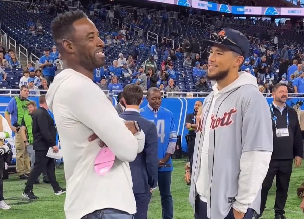 Section344Lions's tweet photo. Dude has essentially been begging to be a Detroit athlete his entire life. 

Bring him home. https://t.co/r9U8EgCqaS