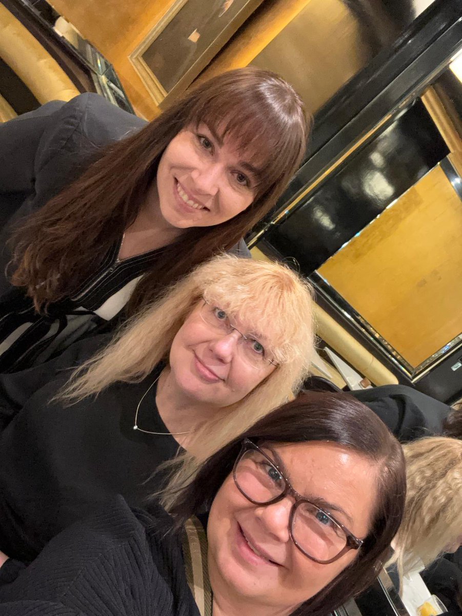 Olipa hyvä aamupalaveri hyvien kollegojen kanssa tärkeiden asioiden äärellä #kuntoutus #hoitopolut <a href="/Kuntoutussaatio/">Kuntoutussäätiö</a> @SuomenTule @MarjaKinnunen1 ja Noora Koponen