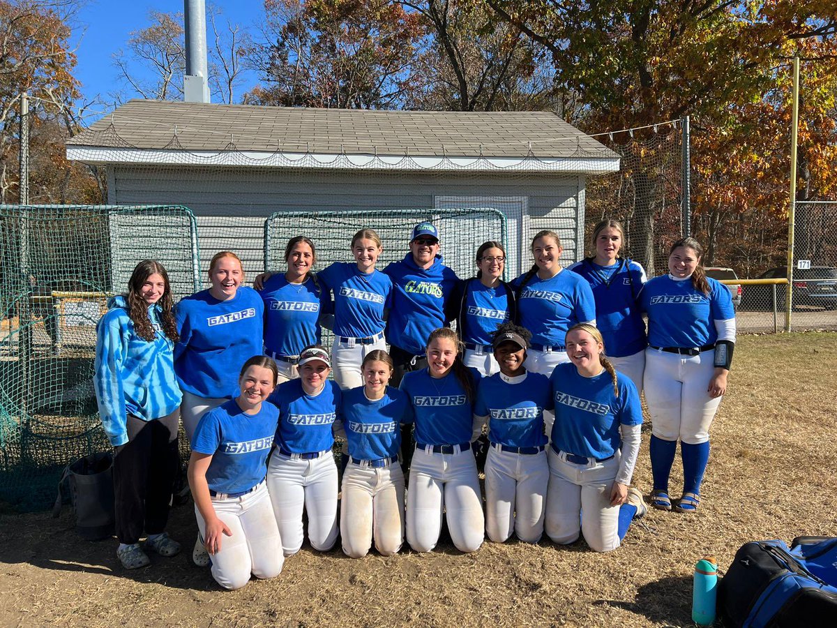 GaleIeuan's tweet photo. Another great trip to America coaching and learning from the best!
Hoping to coach in America one day, this  trip was an excellent opportunity for me to continue developing as a softball coach and expanding my knowledge from some of the best in the game
#softball #nfca #coaching https://t.co/yi9OCkFagr