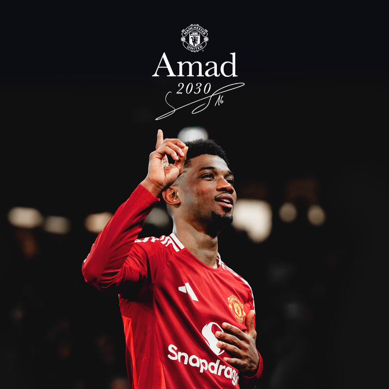 ManUtd's tweet photo. ✍️ @AmadDiallo_19 is here to stay! ❤️

#MUFC