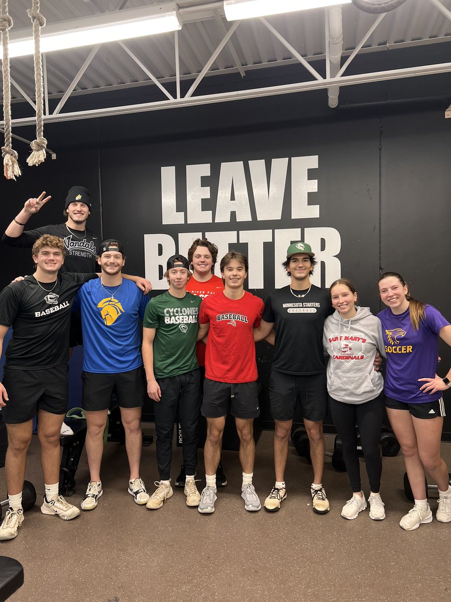 CoachRyanKing's tweet photo. Always special having some of our college athletes back in over their winter breaks. Good luck to everyone competing this spring! 

#GoBlaze 🟡🔥⚫️ https://t.co/4JzF4CHPFZ