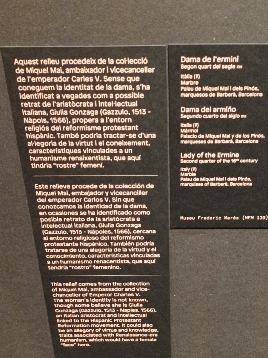 Joan Bellsolell Martínez (@jbellsolell1980) on Twitter photo Avui hem aprofitat per passar pel <a href="/MuseuFMares/">Museu Frederic Marès</a> a veure l'exposició "Dones de paraula", comissariada per la Maria Garganté. Tenia especial curiositat per veure com es tractava els cas de la "Dama de l'ermini", procedent de la col·lecció Mai. La Maria ho diu bé: no sabem qui és. Avui hem aprofitat per passar pel <a href="/MuseuFMares/">Museu Frederic Marès</a> a veure l'exposició "Dones de paraula", comissariada per la Maria Garganté. Tenia especial curiositat per veure com es tractava els cas de la "Dama de l'ermini", procedent de la col·lecció Mai. La Maria ho diu bé: no sabem qui és.
