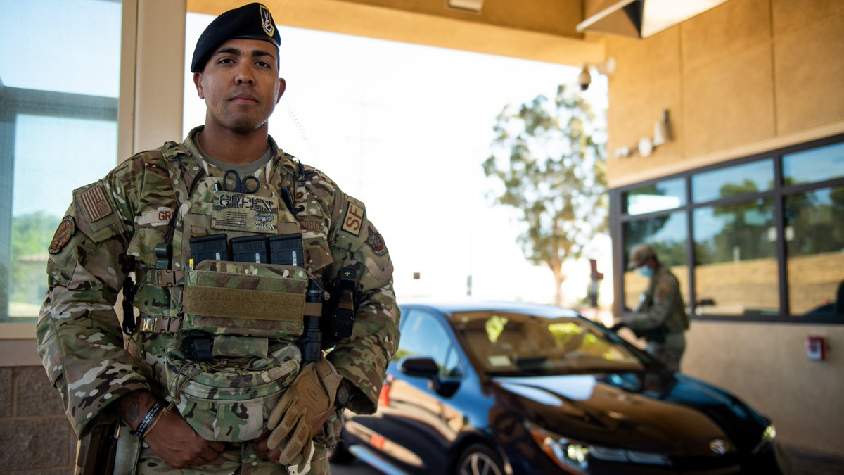 January 9th is National Law Enforcement Appreciation Day!

We're thankful for all the law enforcement officers &amp; support personnel serving the nation, including our own Security Forces Defenders &amp; Air Force Office of Special Investigation members.  

Thank you for all you do!