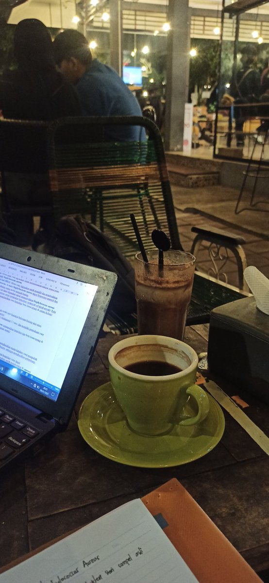 kangrapid's tweet photo. My first Americano https://t.co/wRgoT0MRaj
