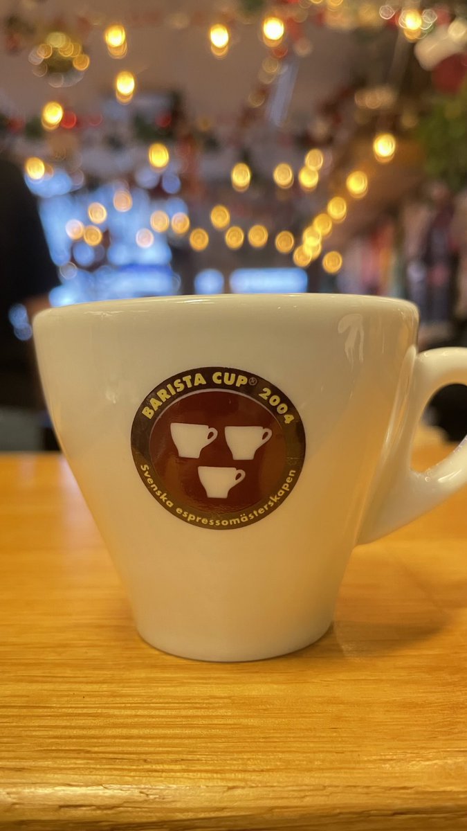 CostasOfSweden (@costasofsweden) on Twitter photo 