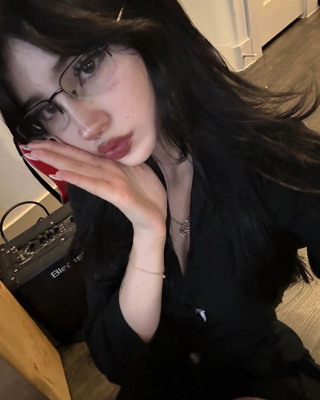 ⠀ ⠀
             ⠀⠀⠀ও⠀clsrtu⠀magazine⠀𓇻.⠀⠀⠀

               ⠀⠀    I got my eyes on you.  
⠀ ⠀