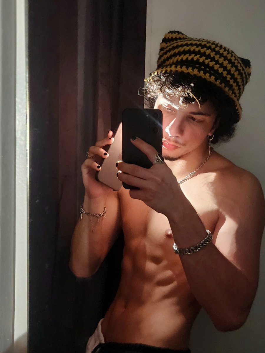 luckiest alive tweet media