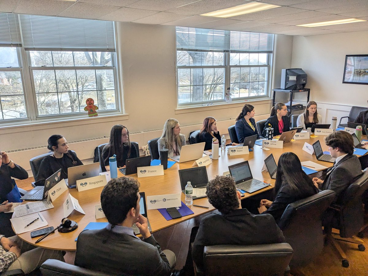 Sarah Harris Breuer tweet media