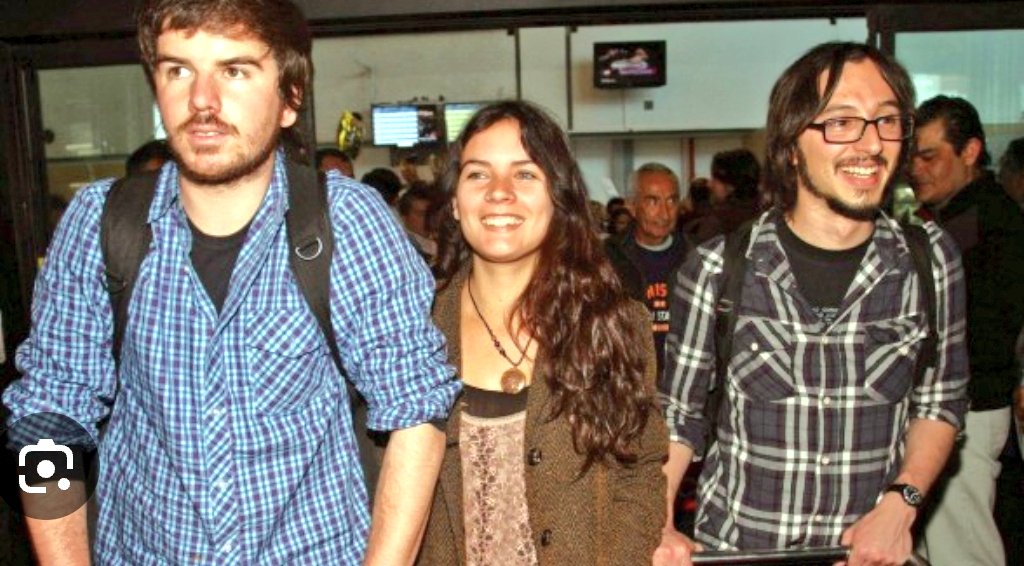 Gg3RgU5W4AAcWfJ?format=jpg&name=medium