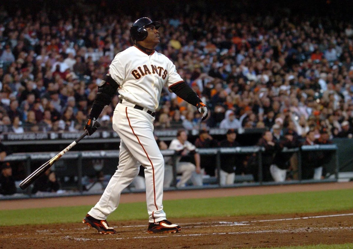 Barry Bonds’ 2004 season was the stuff of LEGENDS.

✅ Walked 232 times 
✅ Intentionally walked 120 times
✅ 45 Home Runs &amp; 41 Strikeouts
✅ .609 On Base Percentage

Bonds was intentionally walked every 5 plate appearances.

He won NL MVP 🏆