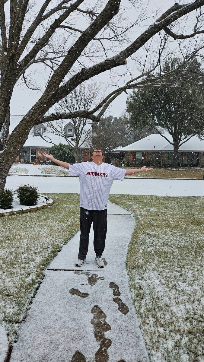<a href="/CityofAllenTX/">City of Allen</a>  FINALLY!!! Some snow!!!