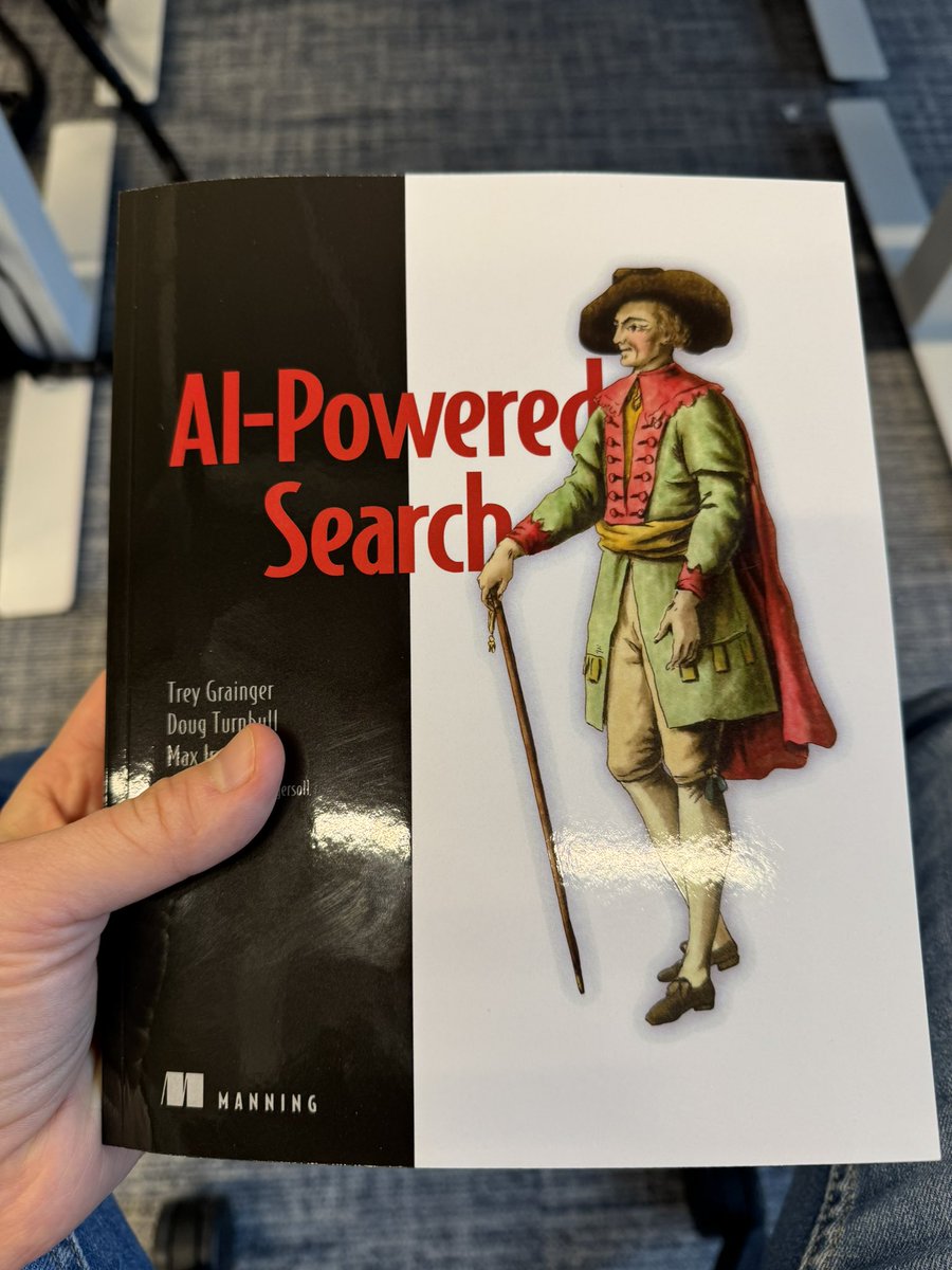 dainius_jocas's tweet image. Just received my copy of  the #aipoweredsearch 📖