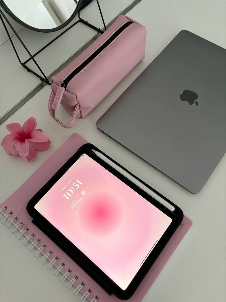 urluvzayn's tweet photo. ♡✨ itens para volta as aulas que achei na Amazon 
        ⤳ a thread 🪡
                ♡ / ⟲ https://t.co/L3OFlzDKTg