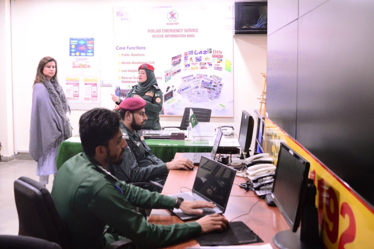 Deeba Shahnaz (@shahnazdeeba) on Twitter photo Visit of Syed Kalsoom Hayee Director General Labour Welfare Department Punjab to Emergency Services Headquarters. She was briefed about the occupational injuries and role of community emergency response teams
<a href="/pesrescue1122/">Punjab Emergency Service Department</a> @Labourwelfare <a href="/GovtofPakistan/">Government of Pakistan</a> <a href="/GovtofPunjabPK/">Government of Punjab</a> <a href="/ilo/">International Labour Organization</a> Visit of Syed Kalsoom Hayee Director General Labour Welfare Department Punjab to Emergency Services Headquarters. She was briefed about the occupational injuries and role of community emergency response teams
<a href="/pesrescue1122/">Punjab Emergency Service Department</a> @Labourwelfare <a href="/GovtofPakistan/">Government of Pakistan</a> <a href="/GovtofPunjabPK/">Government of Punjab</a> <a href="/ilo/">International Labour Organization</a>