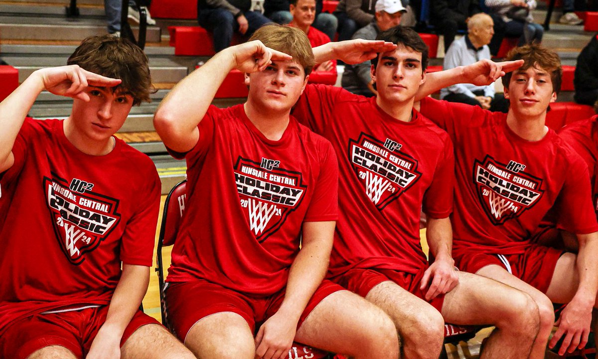 HCRDBasketball's tweet image. WE'RE BACK ON THE HARDWOOD:  The Hinsdale Central basketball program returns for three games over five days.  Check out the new edition of the Red Devil Report at: wsc-100.com/red-devil-repo…