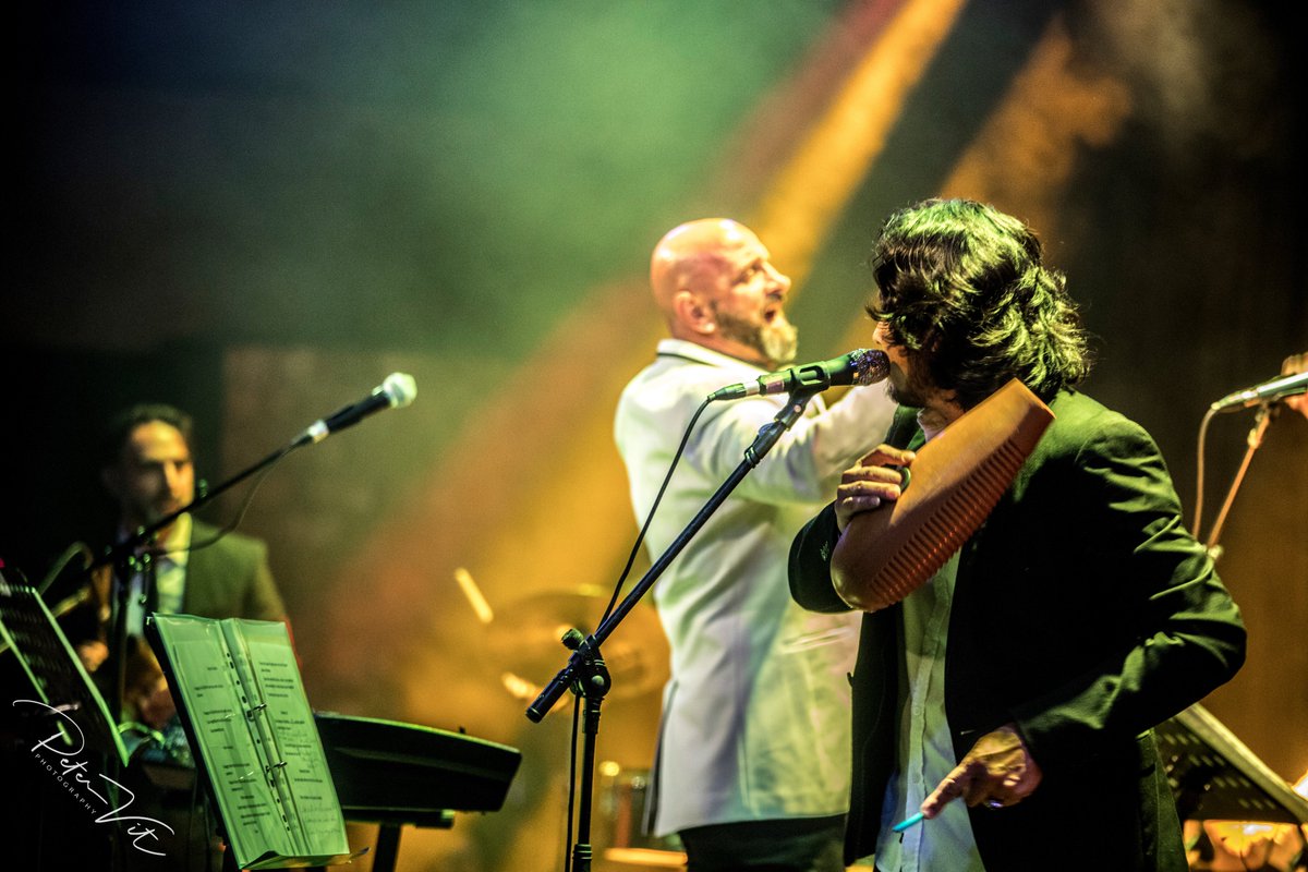 INDESCRIBABLE FEELING. Nada como la tarima