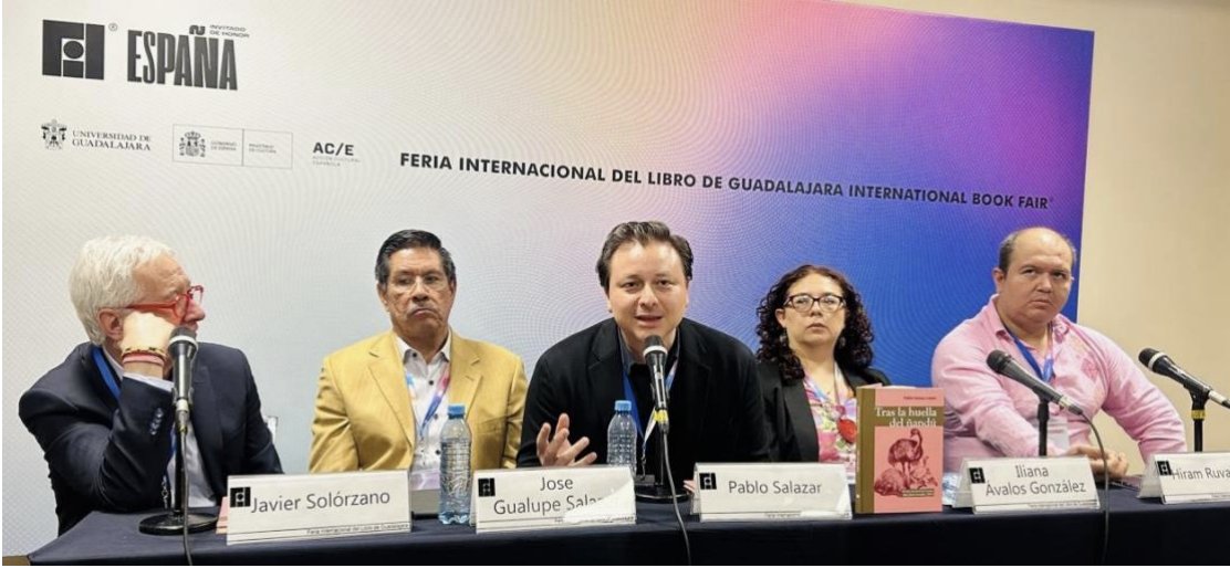 lopezdoriga's tweet photo. Pablo Salazar López gana el XXIII Concurso Nacional de Cuento Juan José Arreola con el libro “Tras la huella del ñandú” 

https://t.co/vJnC8NJ4jX https://t.co/rCXkqG7QXZ