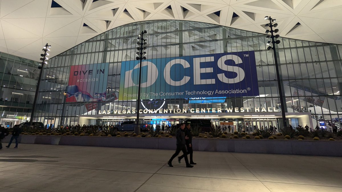 Stephen Yang, PhD tweet media