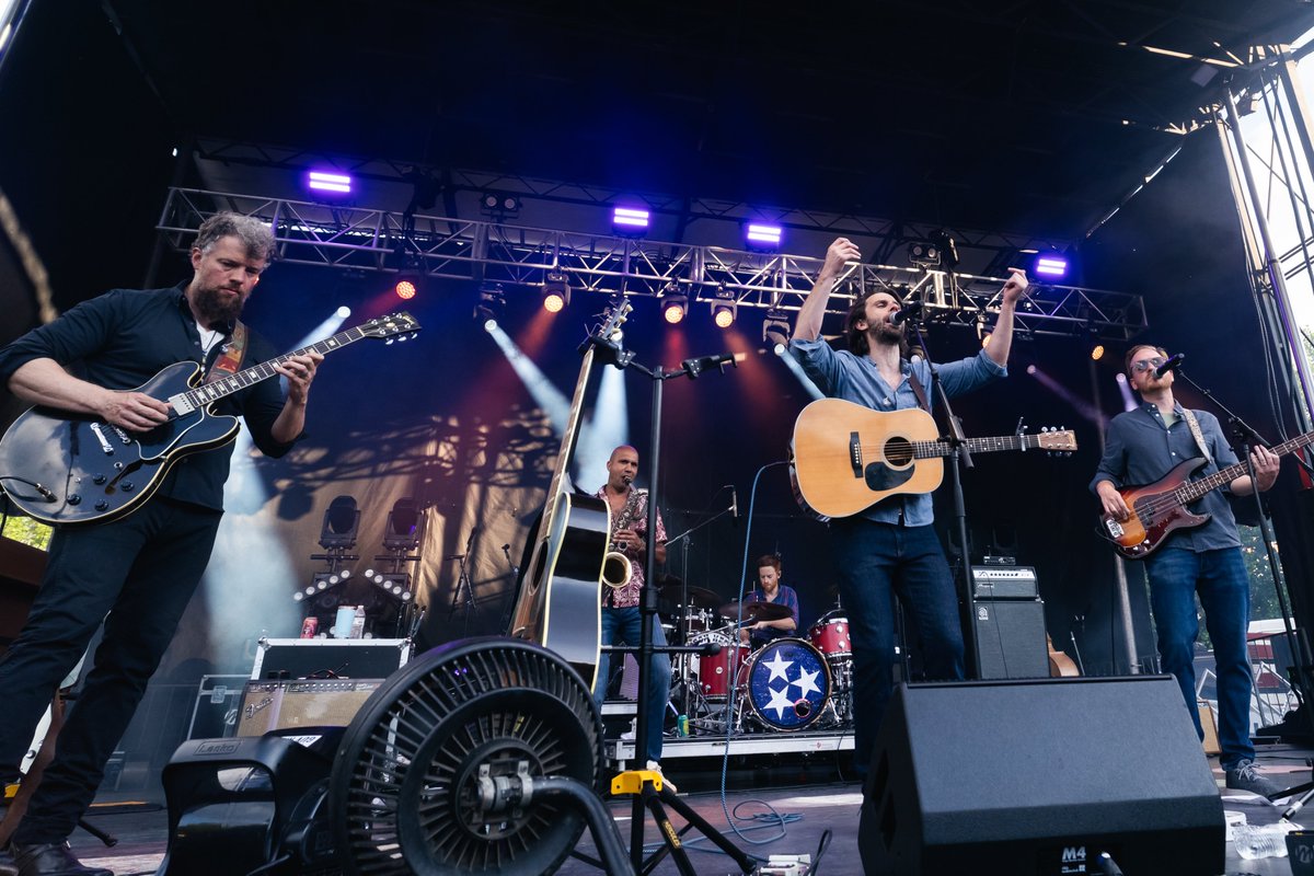 Heads up, music fans! Early Bird <a href="/southernskies_/">Southern Skies Music Festival</a>  VIP tickets = SOLD OUT 🚨 

General Admission Early Bird tickets are flying too! 🕊️ Lock in your chance to see <a href="/CharleyCrockett/">Charley Crockett</a> <a href="/dirty_guvnahs/">The Dirty Guv'nahs</a> + many more before prices increase! 🎟️ #GetYourTickets Here → bit.ly/3aEsZDd
