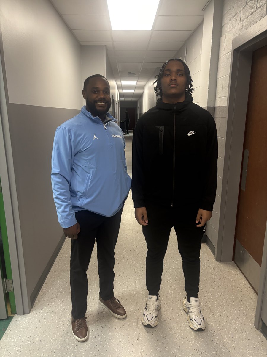 Terande Spencer (@terandethegoat) on Twitter photo I am blessed and excited to receive my first offer from <a href="/UNCFootball/">Carolina Football</a> and <a href="/giddings_cory/">Cory Giddings</a>!
<a href="/unchapelbill/">Coach Bill Belichick</a> @mlombardiNFL
<a href="/FbRichmond/">RichmondRaidersFB</a>
<a href="/CoachMercer17/">Ryan Mercer</a> <a href="/Coach_Campo/">Chris Campolieta</a> <a href="/bed8942/">Brad Denson</a> I am blessed and excited to receive my first offer from <a href="/UNCFootball/">Carolina Football</a> and <a href="/giddings_cory/">Cory Giddings</a>!
<a href="/unchapelbill/">Coach Bill Belichick</a> @mlombardiNFL
<a href="/FbRichmond/">RichmondRaidersFB</a>
<a href="/CoachMercer17/">Ryan Mercer</a> <a href="/Coach_Campo/">Chris Campolieta</a> <a href="/bed8942/">Brad Denson</a>