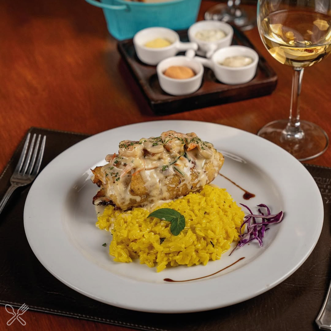 👨🏻‍🍳 Plato recomendado del día: Surubí Freschezza.
Encontralo en Il Capo Ristorante.

Reserva con RESTÓ 📲 resto.com.py