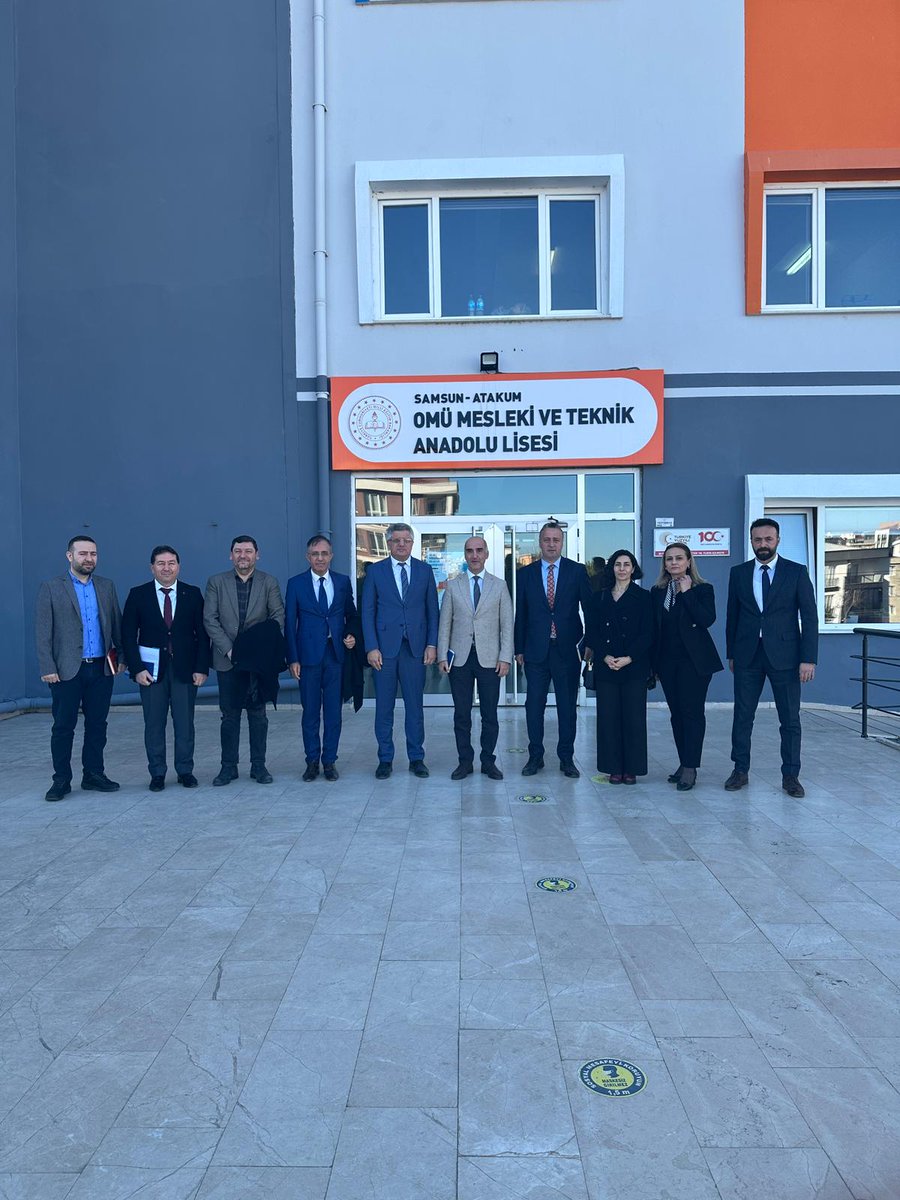 ALSEZEK's tweet photo. OMÜ MTAL yürütme kurulu toplantısı okulda yapıldı. Toplantıya Rektör Yardımcısı Prof.Dr. Alper Kesten,İl Milli Eğt. Müd. Murat Ağar ve üyelerin katılımıyla gerçekleşti. OMÜ MTAL in mevcut durumu, geliştirilecek alanlar, OMÜ ile yürütülecek çalışmalar konuşuldu ve kararlar alındı https://t.co/IvJWDXldPC