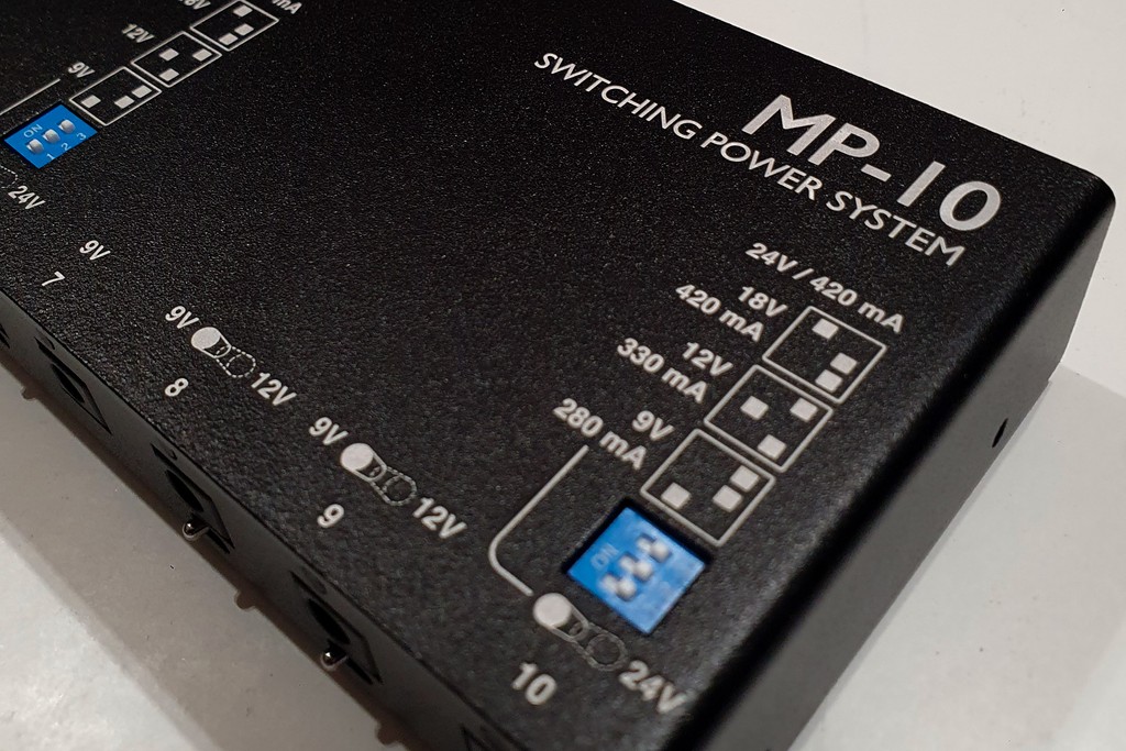 DESS_1080's tweet photo. Les MP8/10/12/16 Sont désormais disponibles en noir !
⁠
https://t.co/df2G23H10c⁠
⁠ https://t.co/iSjXRuvuud
⁠
#DESS #DESSSwitcher #Guitar #Bass #pedal #pedalboard #musician #guitarist #bassist #musicgear #powersupply #handmade #madeinfrance https://t.co/p6dMepvWdG