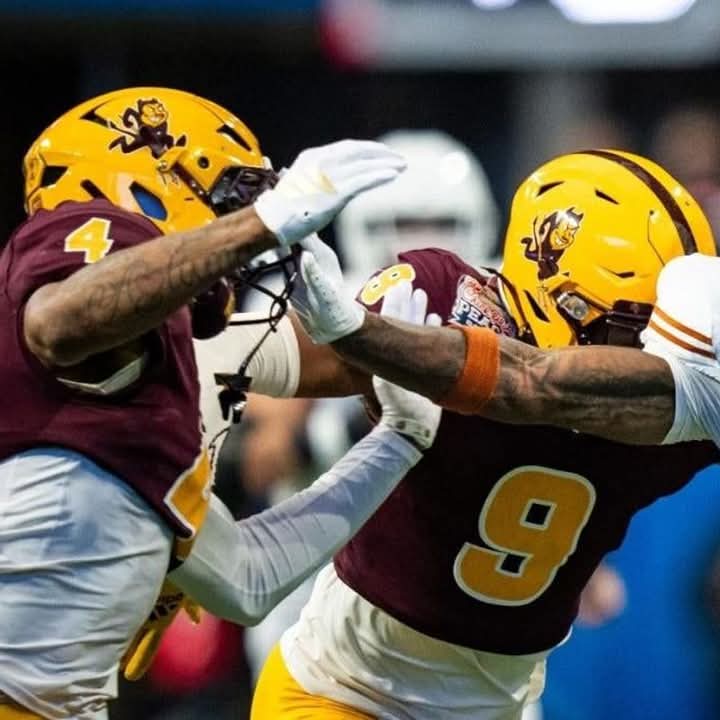 🔱E.Reed🔱 (@ericree67177777) on Twitter photo <a href="/Tritonfootball/">Triton Football</a> <a href="/LeePukaFuimaono/">Lee (Puka) Fuimaono</a> <a href="/ASUFootball/">Sun Devil Football</a> <a href="/CoachCoop84/">AJ Cooper</a> <a href="/KennyDillingham/">Coach Dillingham</a> We're really excited to get <a href="/LeePukaFuimaono/">Lee (Puka) Fuimaono</a> here at ASU and to watch his development over the years that he's here. Let's get him to the NFL💪 #ForksUp 🔱
#PolyPipeline <a href="/Tritonfootball/">Triton Football</a> <a href="/LeePukaFuimaono/">Lee (Puka) Fuimaono</a> <a href="/ASUFootball/">Sun Devil Football</a> <a href="/CoachCoop84/">AJ Cooper</a> <a href="/KennyDillingham/">Coach Dillingham</a> We're really excited to get <a href="/LeePukaFuimaono/">Lee (Puka) Fuimaono</a> here at ASU and to watch his development over the years that he's here. Let's get him to the NFL💪 #ForksUp 🔱
#PolyPipeline