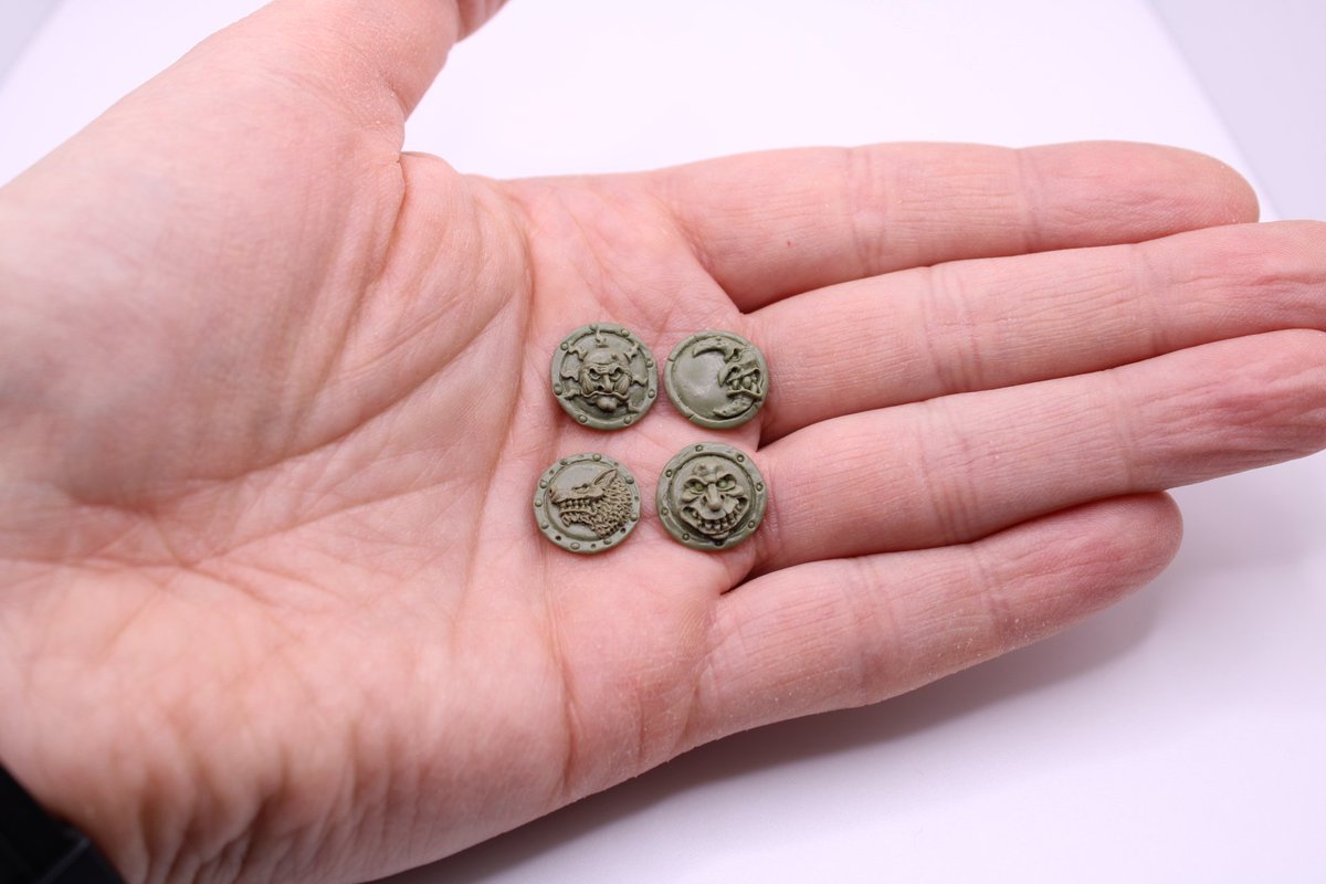 beQuest Miniatures tweet media