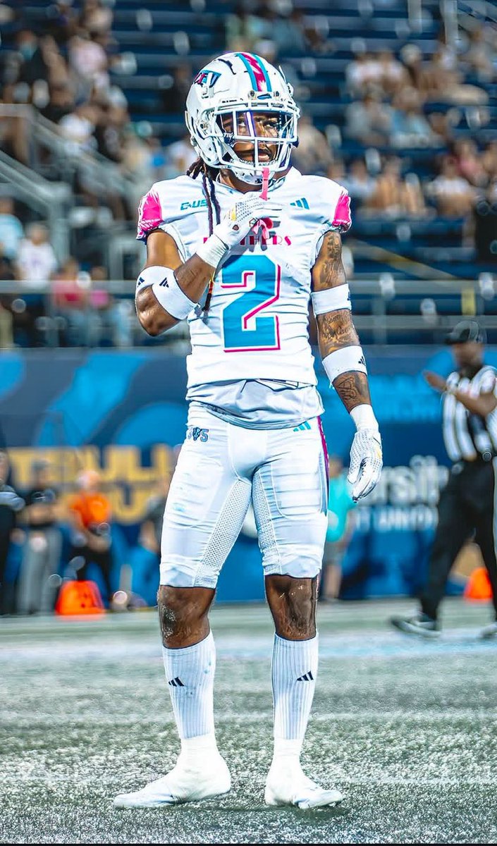 Qwantavius “Fatboy” Wiggins (@qwiggins08) on Twitter photo Blessed to receive my 14th offer from <a href="/FIUFootball/">FIU Football</a> <a href="/KennethGilstrap/">Kenneth Gilstrap II.</a> <a href="/DukestheScoop/">Phillip Dukes</a> <a href="/RecruitLangston/">Hughes Football</a> <a href="/_LingoBingo/">Coach Bingo</a> Blessed to receive my 14th offer from <a href="/FIUFootball/">FIU Football</a> <a href="/KennethGilstrap/">Kenneth Gilstrap II.</a> <a href="/DukestheScoop/">Phillip Dukes</a> <a href="/RecruitLangston/">Hughes Football</a> <a href="/_LingoBingo/">Coach Bingo</a>