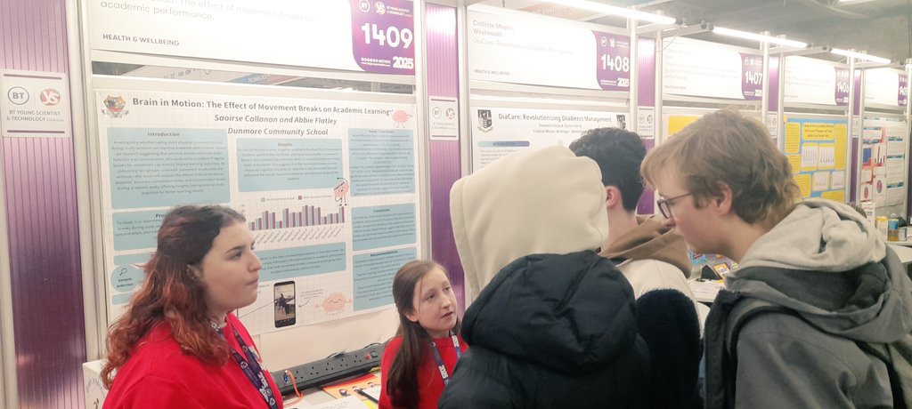 What a day out at #BTYS2025 😍😍😍 Bualadh bos mòr for <a href="/DunmoreCS/">DunmoreCS</a> #research #irishresearch #STEM #FutureLeaders #dayout #ontour