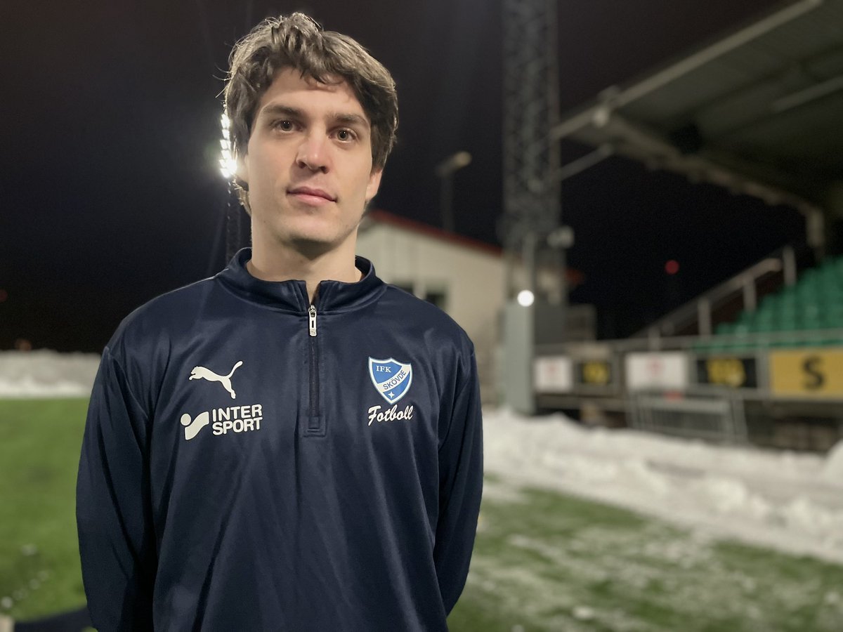 ✅| Välkommen till IFK, David Björnsson!

Den 22-årige yttern som stod för nio mål och åtta framspelningar ansluter från fjolårets seriekollega, Grebbestad.

”IFK spelar en bra fotboll och jag tror vi kan stå oss bra i Ettan”

Läs mer på ifkskovde.com