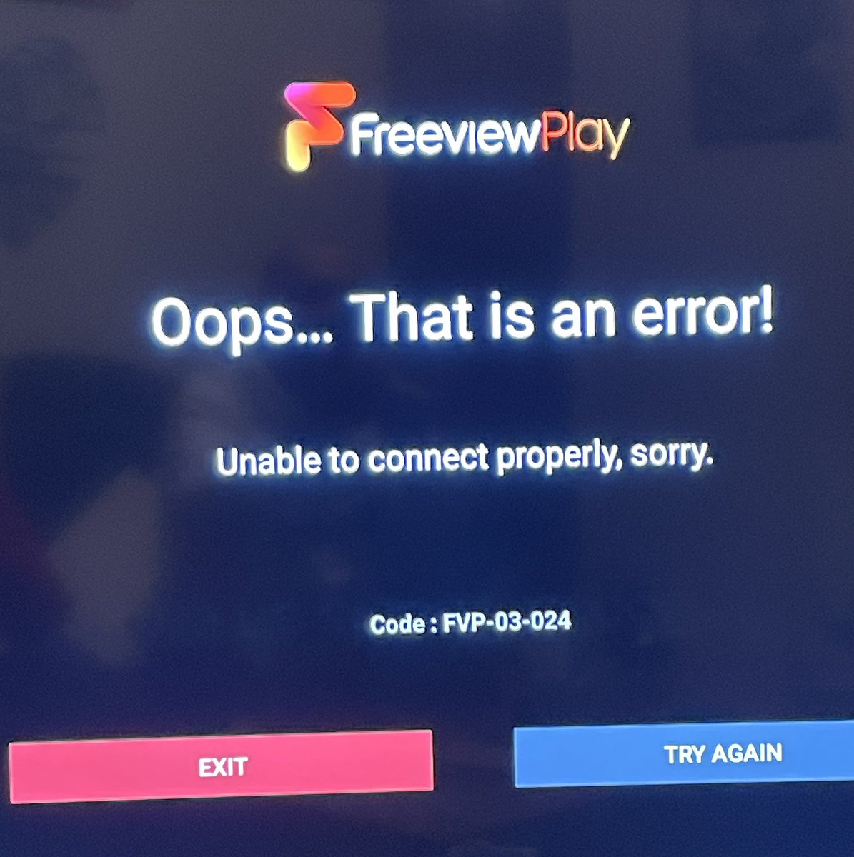 DoctorOrrible's tweet image. So I pause @ITVX for 30 seconds and then the waste of space app crashes, but it’s MY internet at fault according to @ITVX and then after a speed test my result is 👌🏻 
Try to reconnect to @ITVX I get this!
#LoadOfRubbish 
#SortItOut
🤦‍♂️