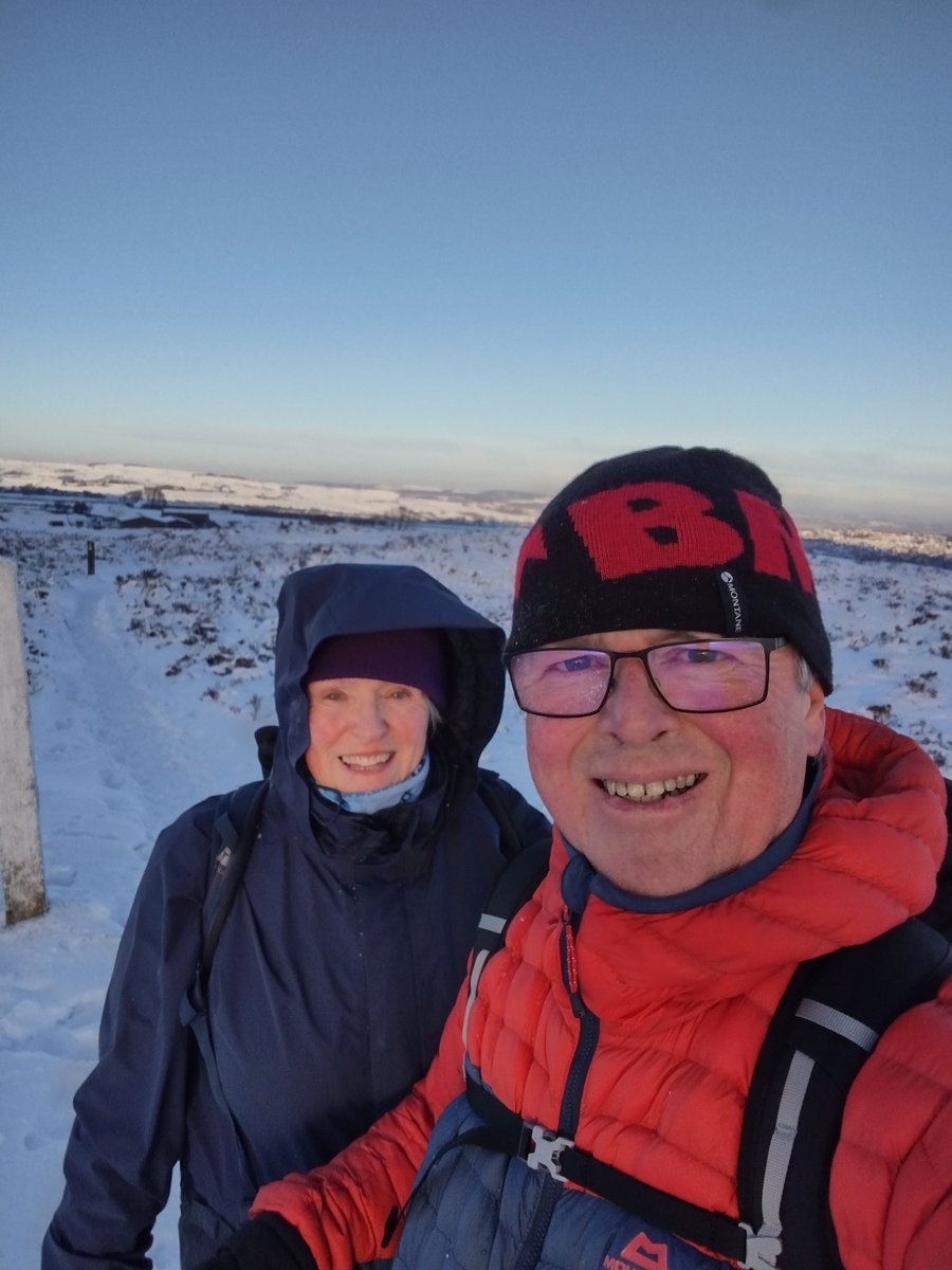 Out and about on the edge of Sheffield. Packed down ice on the paths and trails just now with plenty of snow. Loved having our @kahtoola #microspikes on today - essential kit! 
#sheffield #southyorkshire #peakdistrict 
#hillwalking #hiking #uksnow #outdoorcity #bmcadventures