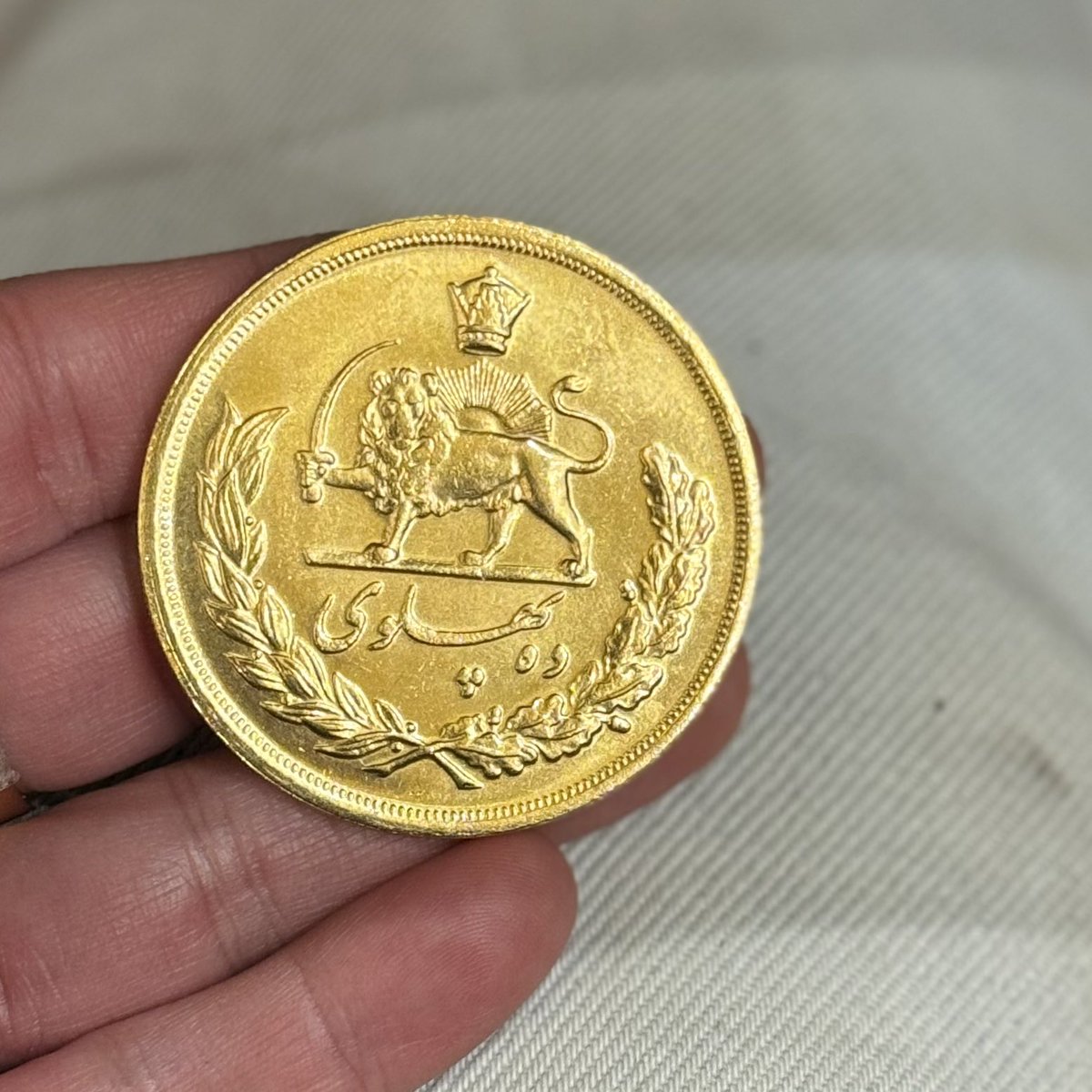 يونانی tweet media