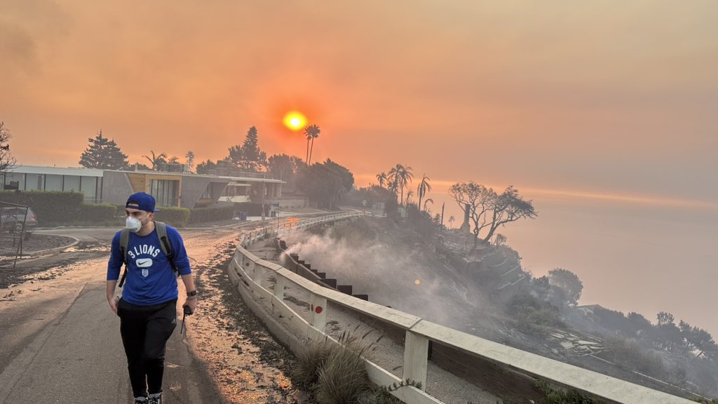 Mark Suster tweet media