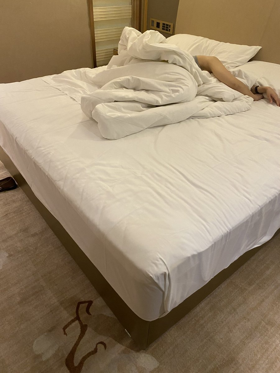 DukyChu's tweet photo. 你说的对，但是中出真的很涩 https://t.co/p9F8L4Atlo